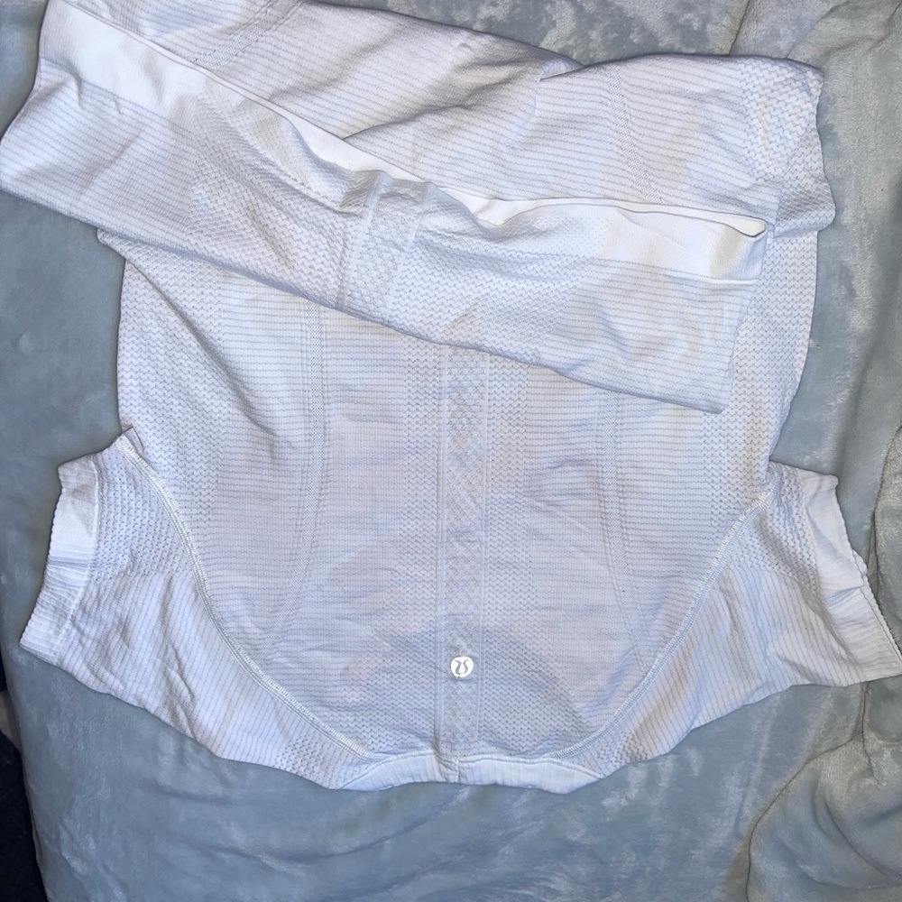 COPY - Lulu lemon TShirt athletic top